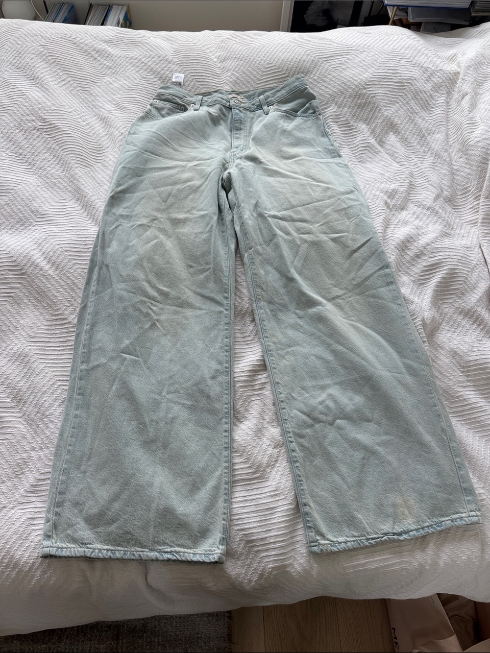 Levi’s Cinch Baggy Jeans
